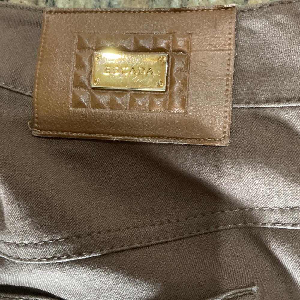 Escada Brown Pants with Gold Logo Plaque EU40Long - Picture 4 of 11